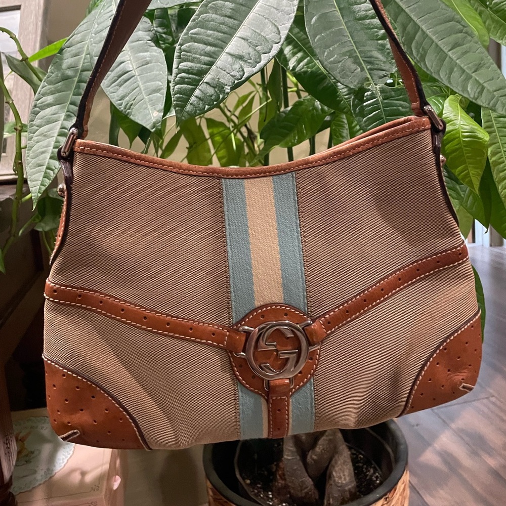 Gucci shoulder bag